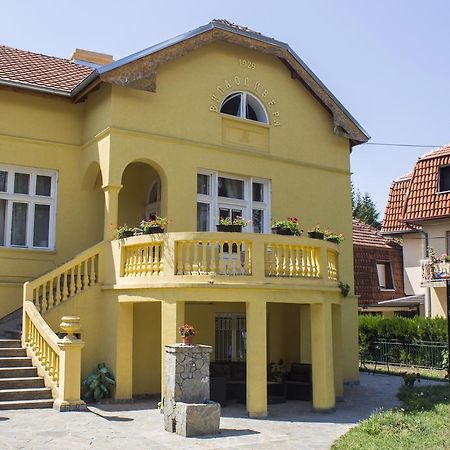 Guesthouse Vila Olivera Niska Banja Eksteriør billede