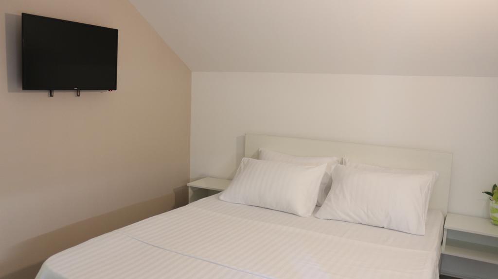 Guesthouse Vila Olivera Niska Banja Eksteriør billede